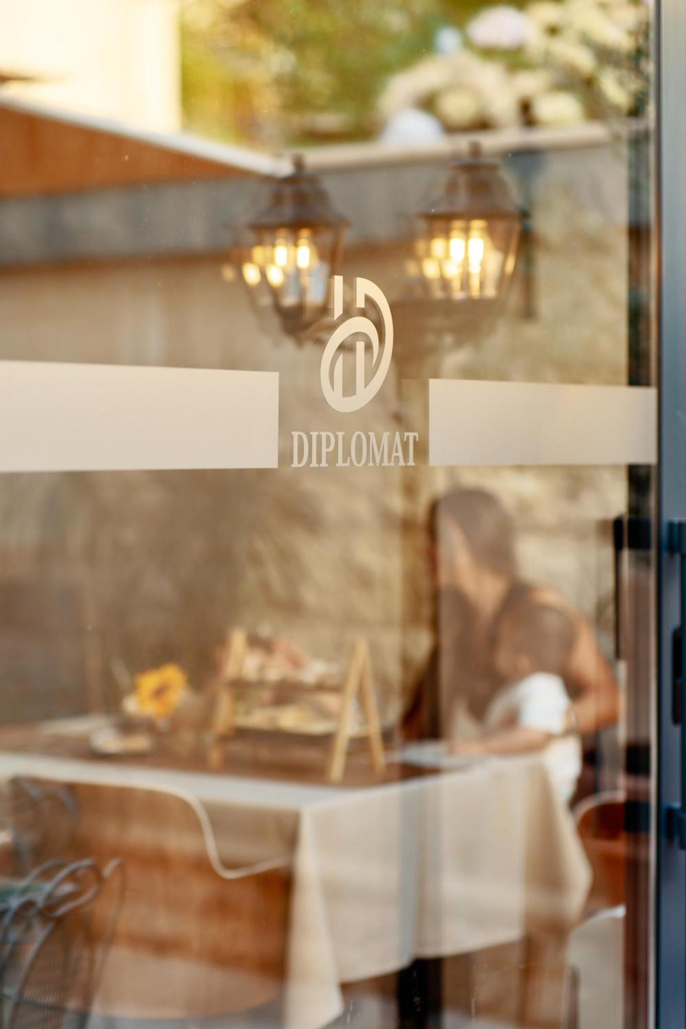 Diplomat By Aycon Hotel